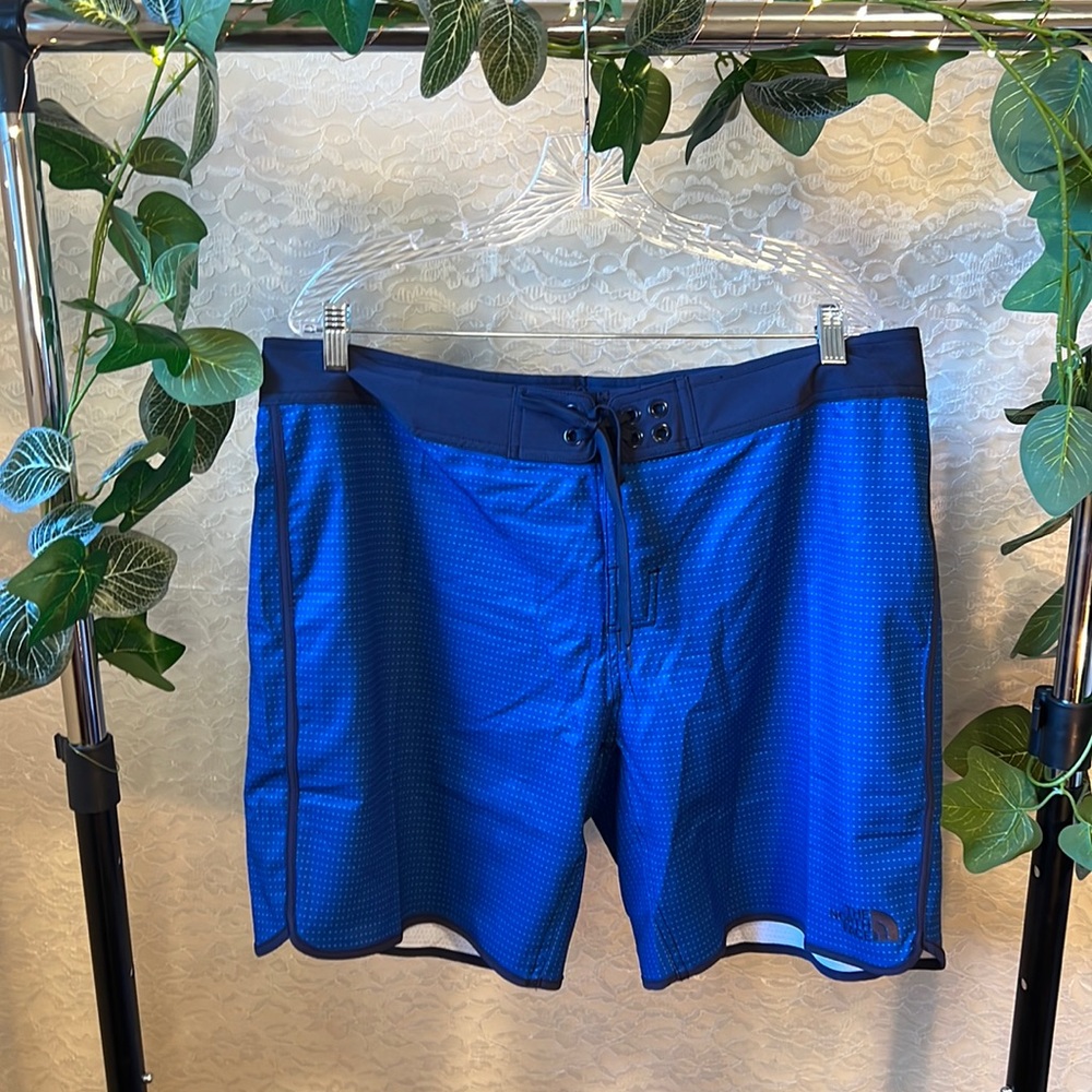 The North Face Whitecap Boardshorts, Blue, Men’s Size 38